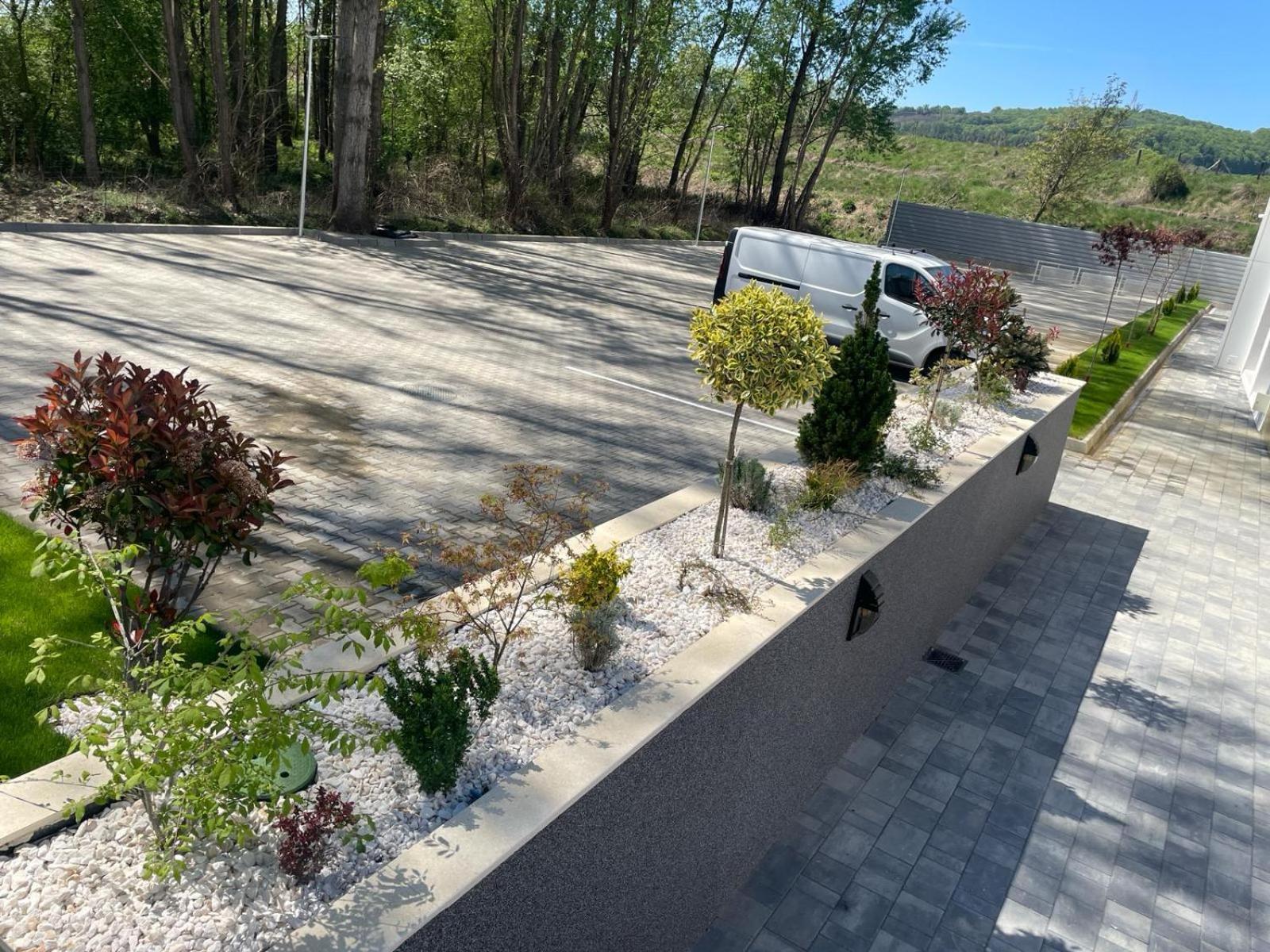Popasul Lui Gicuta Bed and Breakfast Curtea de Argeş Esterno foto